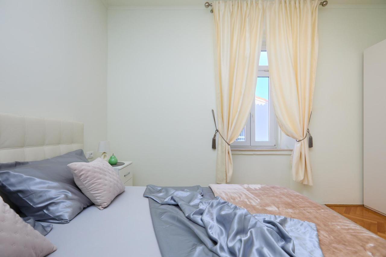 Spacious 4 Bedroom Dubrovnik Apartment Екстер'єр фото