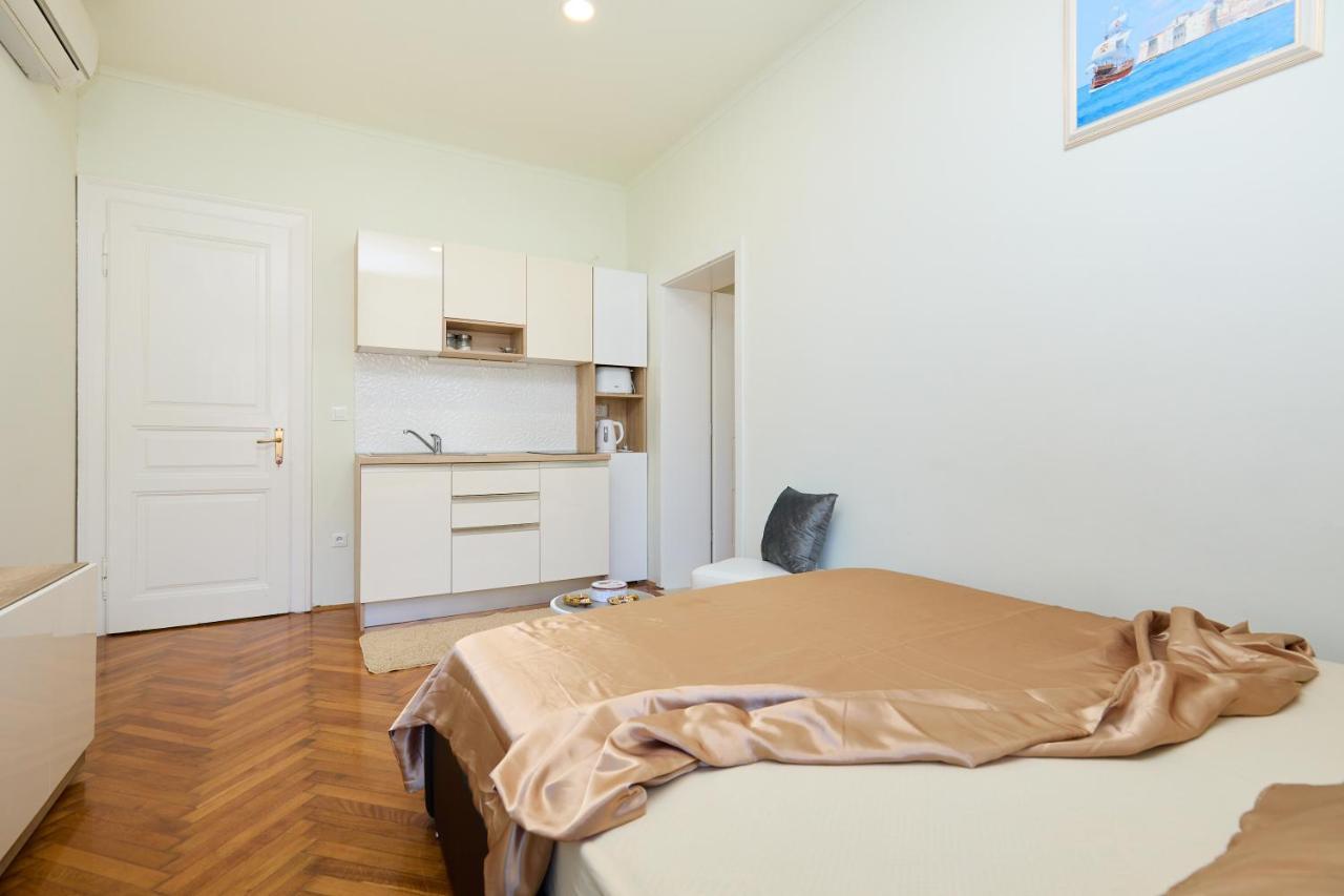 Spacious 4 Bedroom Dubrovnik Apartment Екстер'єр фото
